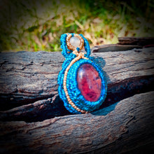 Load image into Gallery viewer, Cherry quartz pendant