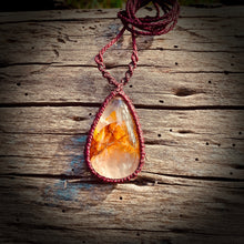 Load image into Gallery viewer, Hematoid quartz necklace