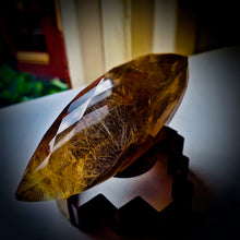 Load image into Gallery viewer, Rutilated quartz