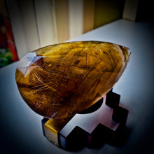 Load image into Gallery viewer, Rutilated quartz