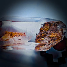 Load image into Gallery viewer, Garden quartz or lodolite