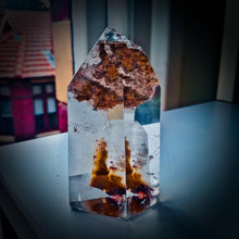 Load image into Gallery viewer, Garden quartz or lodolite