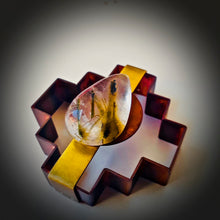 Load image into Gallery viewer, Tourmalinated quartz (green tourmaline)