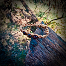 Load image into Gallery viewer, Garnet beads bracelet