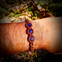 Load image into Gallery viewer, Amethyst beads bracelet