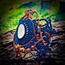 Load image into Gallery viewer, White labradorite or moonstone bracelet (unique design)