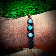 Load image into Gallery viewer, Aquamarine beads bracelet