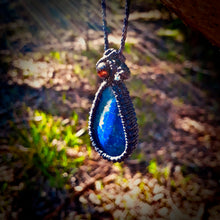 Load image into Gallery viewer, Lapis lazuli necklace