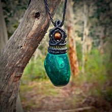 Load image into Gallery viewer, Malachite necklace