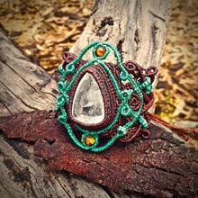 Load image into Gallery viewer, Negative quartz bracelet (unique design)