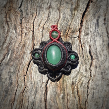 Load image into Gallery viewer, Green quartz pendant