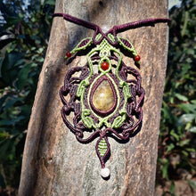 Load image into Gallery viewer, Rutilated quartz necklace (unique design)