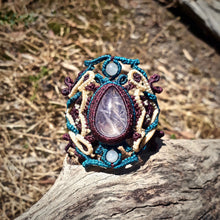 Load image into Gallery viewer, Translucent rose quartz bracelet (unique design)