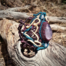 Load image into Gallery viewer, Translucent rose quartz bracelet (unique design)