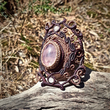 Load image into Gallery viewer, Translucent rose quartz bracelet (unique design)