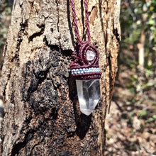 Load image into Gallery viewer, Crystal quartz necklace