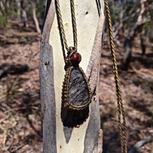 Load image into Gallery viewer, Dendritic quartz necklace