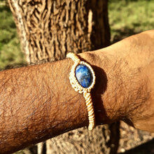 Load image into Gallery viewer, Lapis lazuli bracelet