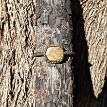 Load image into Gallery viewer, Hematoid quartz bracelet