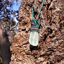 Load image into Gallery viewer, Green fluorite necklace