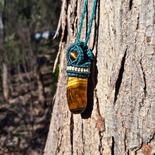 Load image into Gallery viewer, Tiger's eye necklace