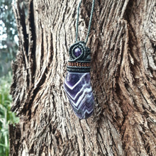 Load image into Gallery viewer, Chevron amethyst necklace