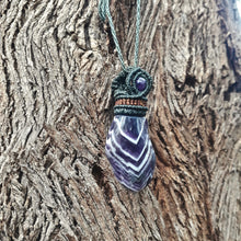 Load image into Gallery viewer, Chevron amethyst necklace