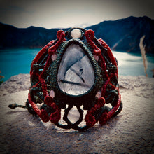 Load image into Gallery viewer, Tourmalinated quartz bracelet (unique design)