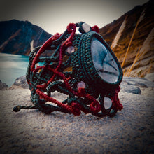 Load image into Gallery viewer, Tourmalinated quartz bracelet (unique design)