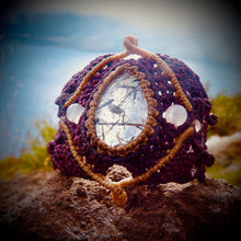 Load image into Gallery viewer, Tourmalinated quartz bracelet (unique design)