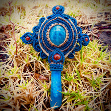 Load image into Gallery viewer, Aquamarine pendant (unique design)