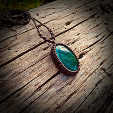 Load image into Gallery viewer, Malachite necklace

