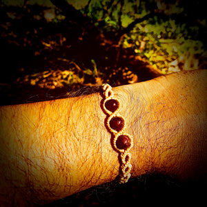 Garnet beads bracelet