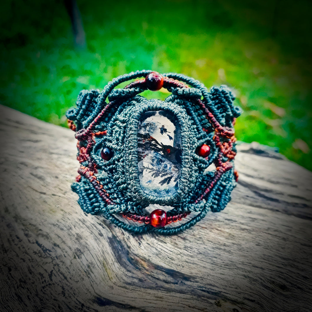 Dendritic quartz bracelet (unique design)