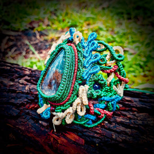Garden quartz or lodolite bracelet (unique design)