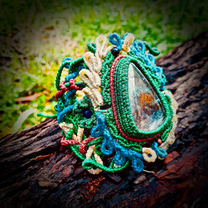 Garden quartz or lodolite bracelet (unique design)