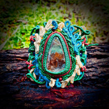 Load image into Gallery viewer, Garden quartz or lodolite bracelet (unique design)
