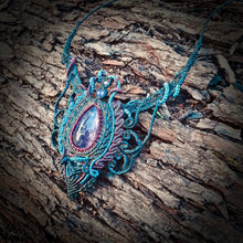Load image into Gallery viewer, Amethyst necklace (unique design)
